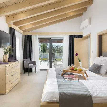 Ambienta By Interhome *