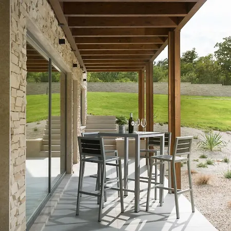 By Interhome Ferienhaus